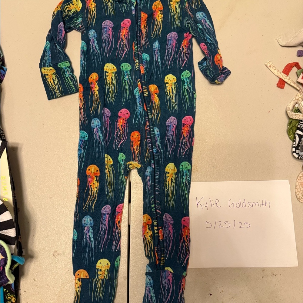 Muse Threads Rainbow Jellies Zippie 12-18 months, Bamboo baby clothes